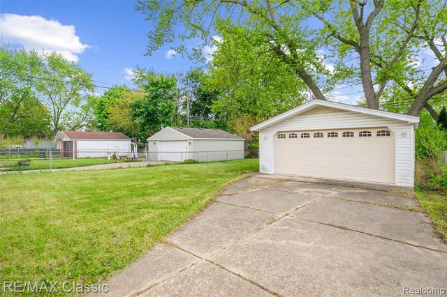 28731 Kathryn Street, Garden City, MI 48135