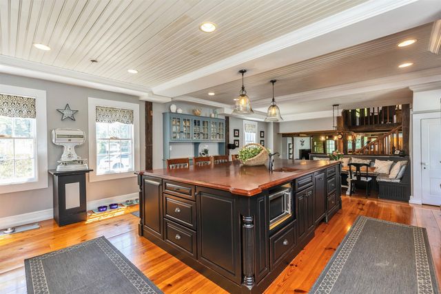 117 Boston Post Road, Amherst, NH 03031