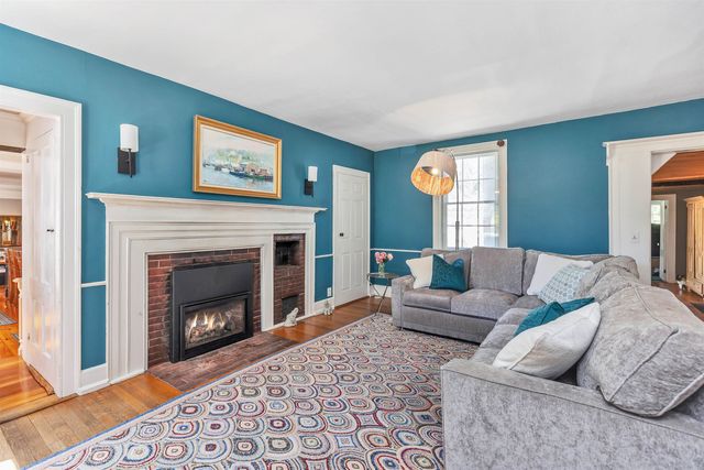 117 Boston Post Road, Amherst, NH 03031