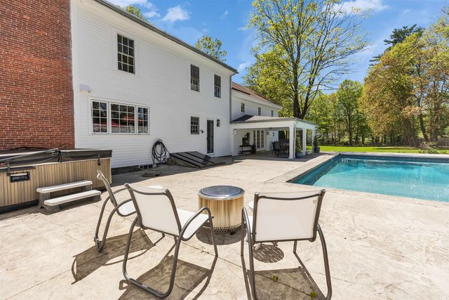 117 Boston Post Road, Amherst, NH 03031