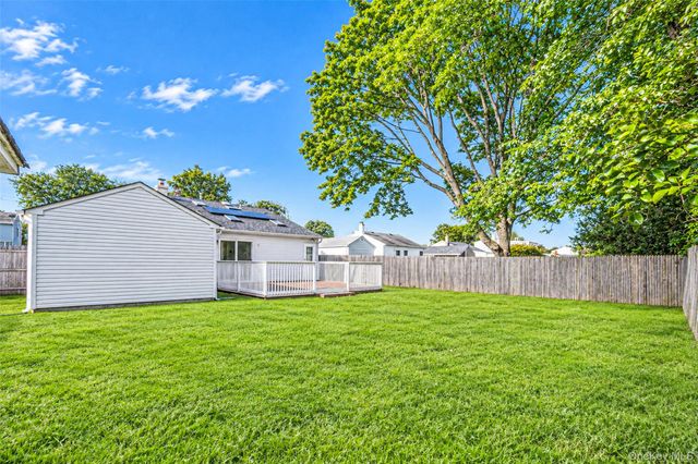 99 Cherubina Lane, North Babylon, NY 11703