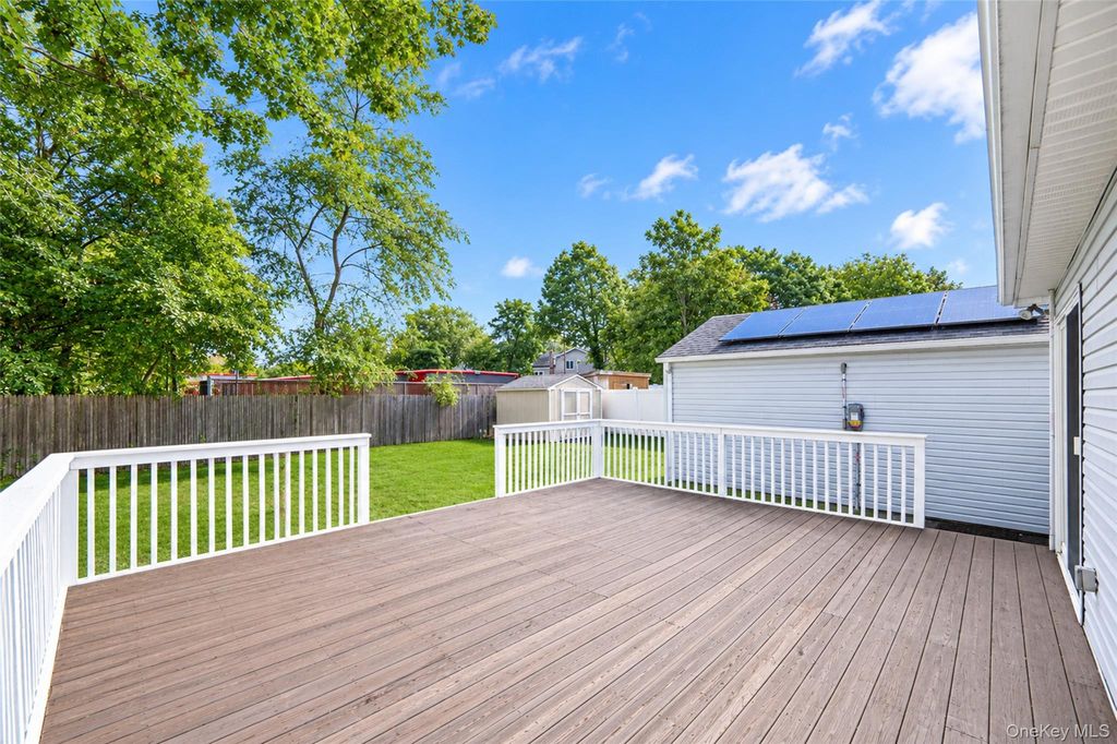 99 Cherubina Lane, North Babylon, NY 11703 — photo 5