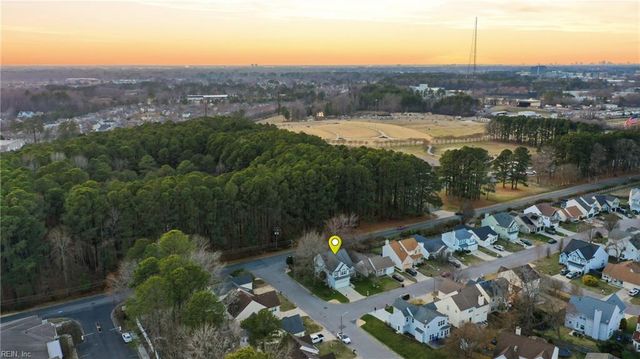 900 Lee Shore CT, Chesapeake, VA 23320