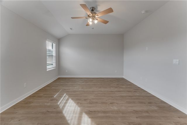 4695 W Aurora Street, Fayetteville, AR 72704