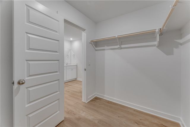 4695 W Aurora Street, Fayetteville, AR 72704