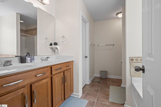 19 Ivory Arch Court, Simpsonville, SC 29681