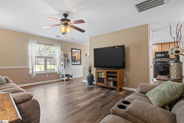 19 Ivory Arch Court, Simpsonville, SC 29681