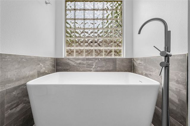 6 Didcot Lane, Bella Vista, AR 72714