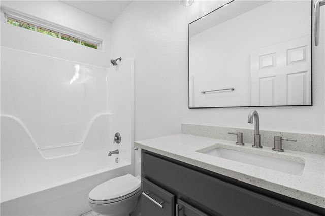 6 Didcot Lane, Bella Vista, AR 72714