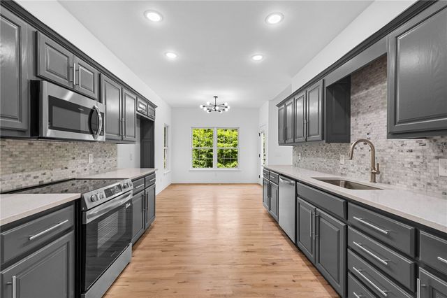 6 Didcot Lane, Bella Vista, AR 72714