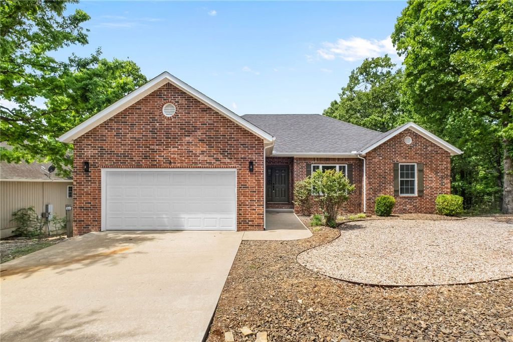 6 Didcot Lane, Bella Vista, AR 72714