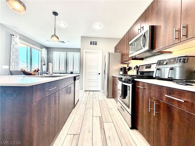 11290 Hidden Peak Avenue 308, Las Vegas, NV 89135