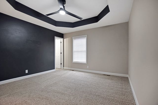 604 Deer Ridge Drive, Clarksville, TN 37042