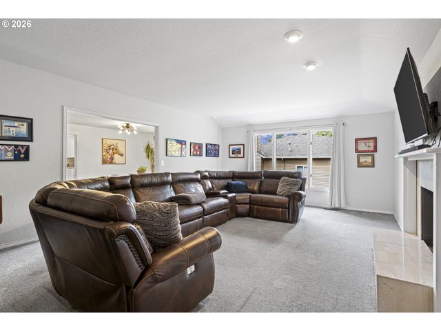 15 Sw 68TH Ave, Portland, OR 97225