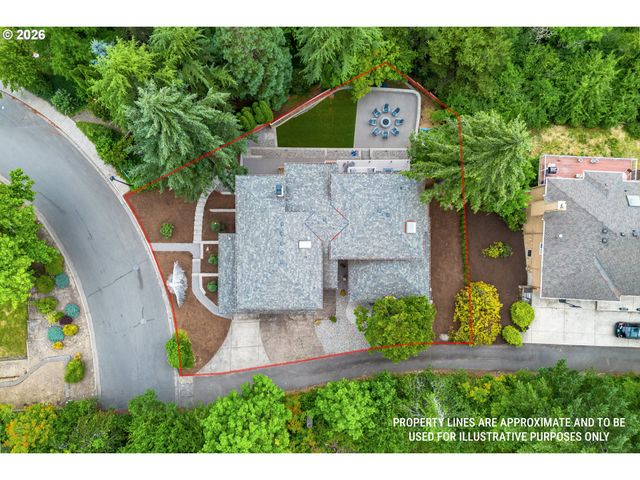 15 Sw 68TH Ave, Portland, OR 97225