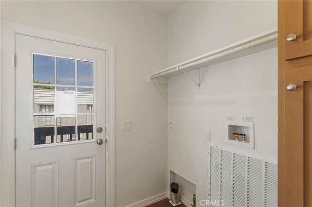 3030 Oceanside Boulevard 18, Oceanside, CA 92054