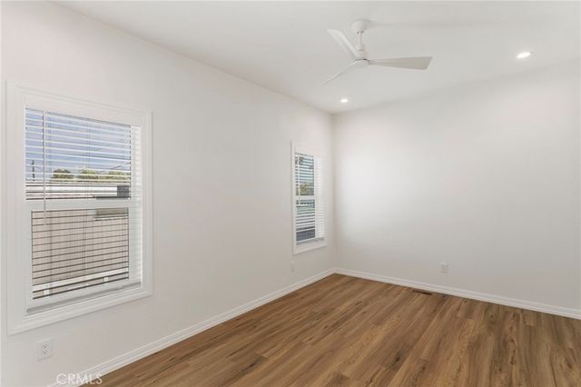 3030 Oceanside Boulevard 18, Oceanside, CA 92054