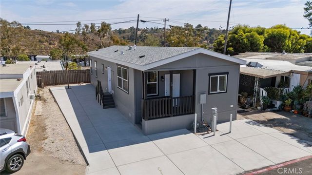 3030 Oceanside Boulevard 18, Oceanside, CA 92054