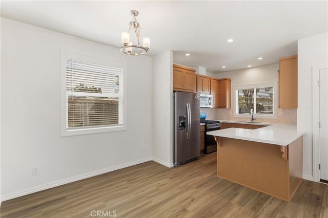 3030 Oceanside Boulevard 18, Oceanside, CA 92054