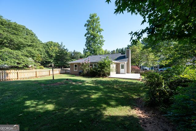 131 Diamond Drive, Athens, GA 30605
