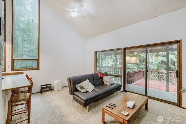 17419 151st Avenue NE, Woodinville, WA 98072