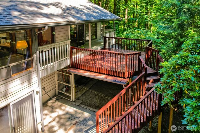 17419 151st Avenue NE, Woodinville, WA 98072