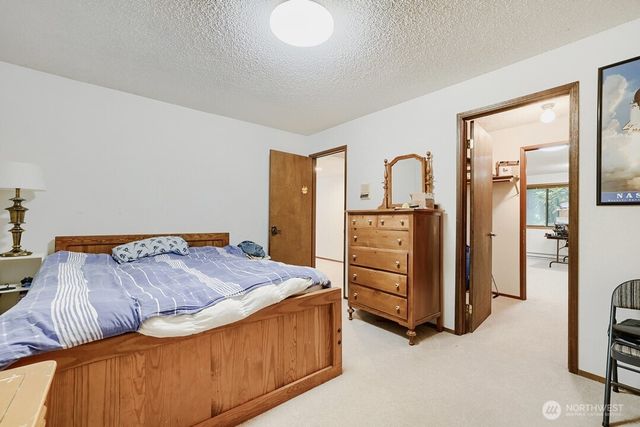 17419 151st Avenue NE, Woodinville, WA 98072