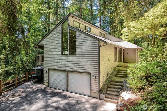 17419 151st Avenue NE, Woodinville, WA 98072