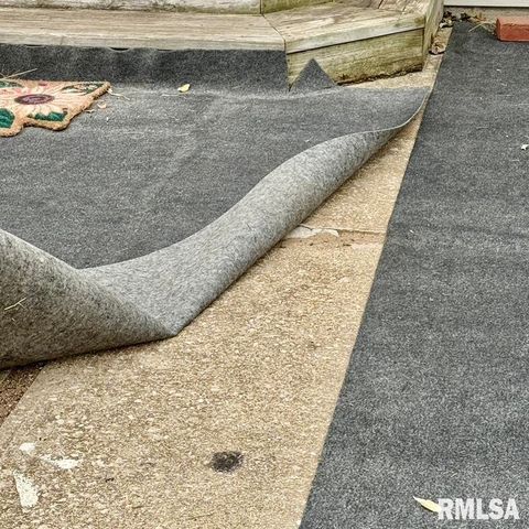 136 Post Road, Virden, IL 62690