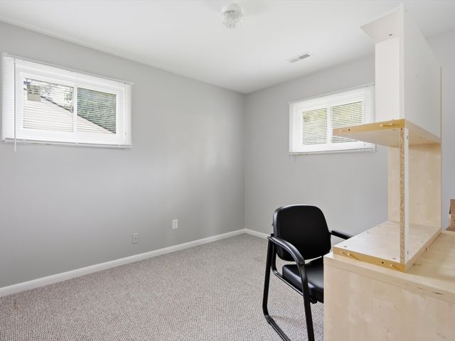 289 S Williams Lake Road, Waterford, MI 48327