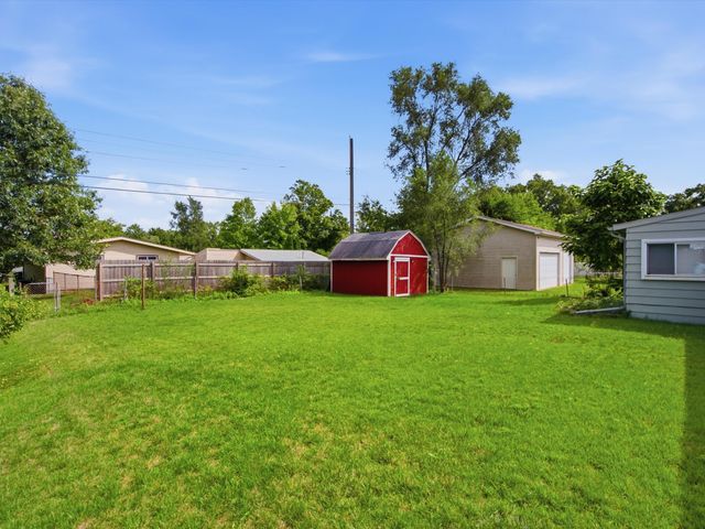 289 S Williams Lake Road, Waterford, MI 48327