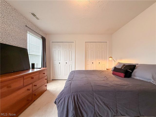 70 High Point Drive 76, Medina, OH 44256