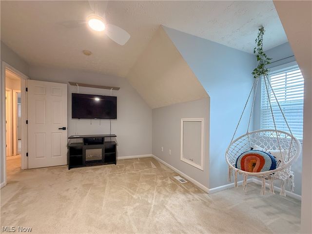 70 High Point Drive 76, Medina, OH 44256