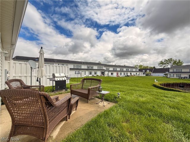 70 High Point Drive 76, Medina, OH 44256