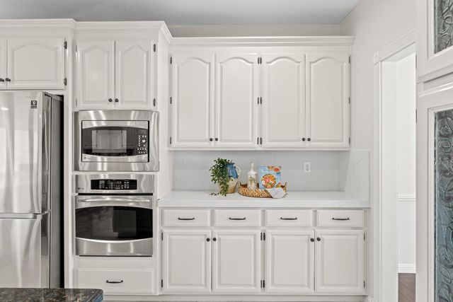 8088 La Trelle Ct, Pilot Hill, CA 95664