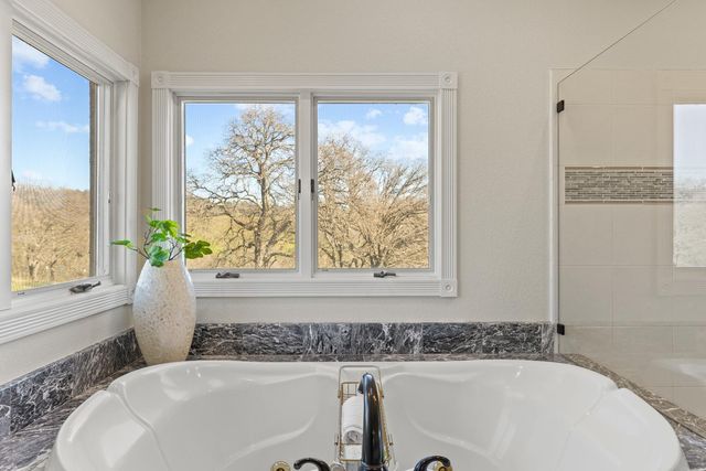 8088 La Trelle Ct, Pilot Hill, CA 95664