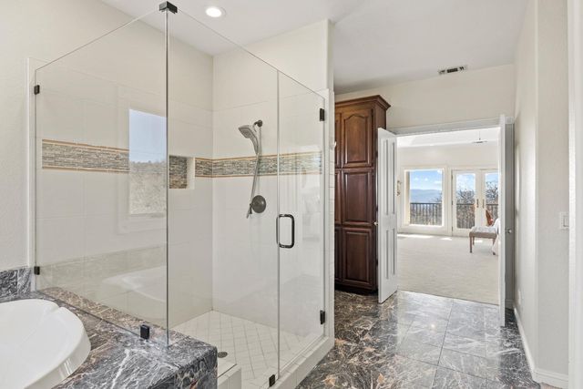 8088 La Trelle Ct, Pilot Hill, CA 95664