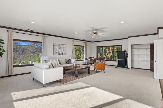 8088 La Trelle Ct, Pilot Hill, CA 95664