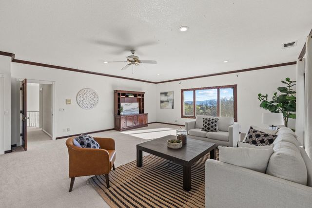 8088 La Trelle Ct, Pilot Hill, CA 95664