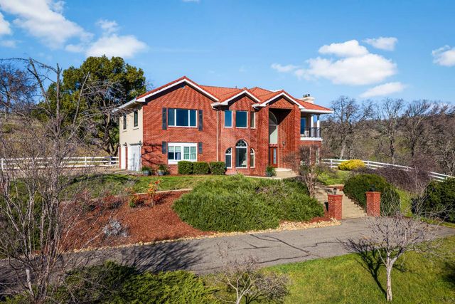 8088 La Trelle Ct, Pilot Hill, CA 95664