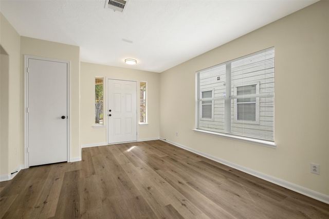 13226 Ridgewood Knoll Lane, Houston, TX 77047