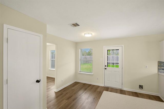 13226 Ridgewood Knoll Lane, Houston, TX 77047