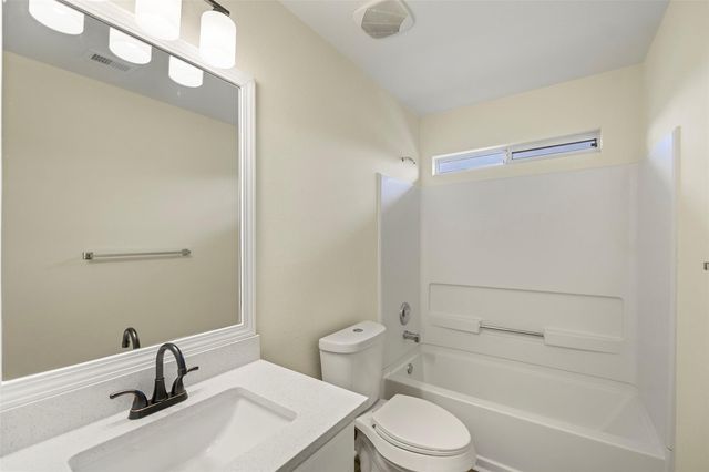 13226 Ridgewood Knoll Lane, Houston, TX 77047