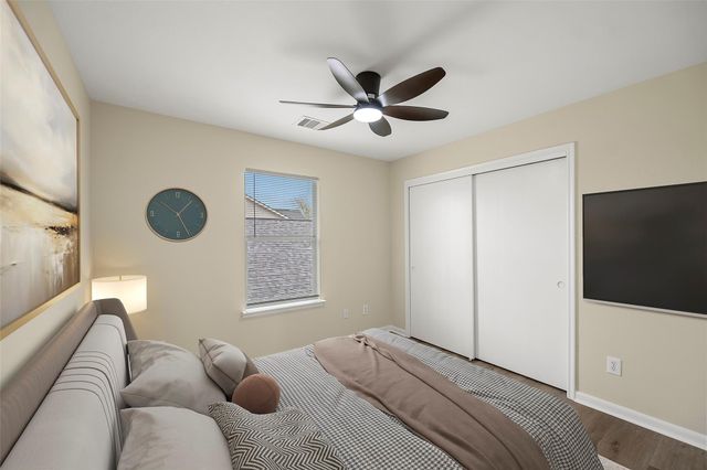 13226 Ridgewood Knoll Lane, Houston, TX 77047