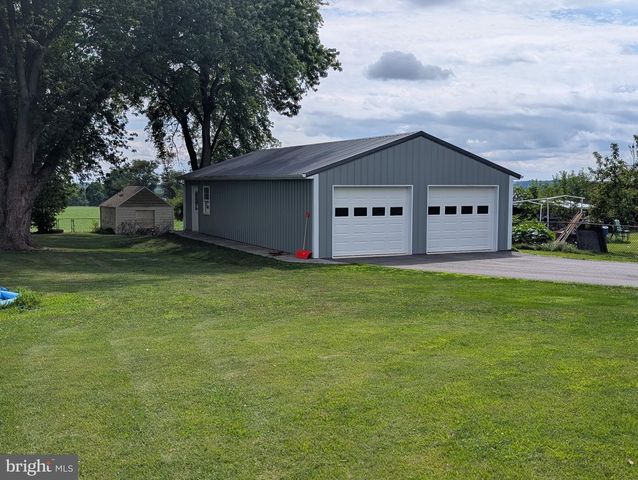 179 BLUESTONE RD, York, PA 17406