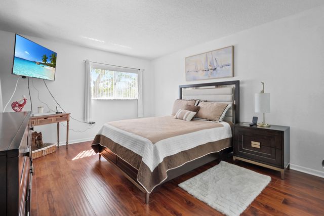 1601 SW 128th Terrace 201a, Pembroke Pines, FL 33027