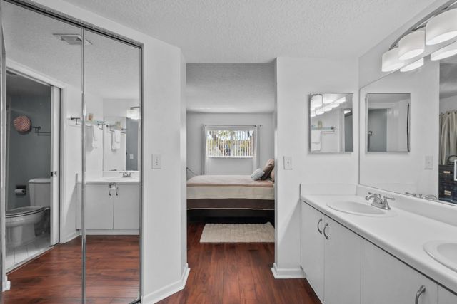 1601 SW 128th Terrace 201a, Pembroke Pines, FL 33027