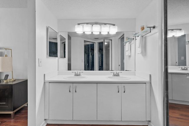 1601 SW 128th Terrace 201a, Pembroke Pines, FL 33027