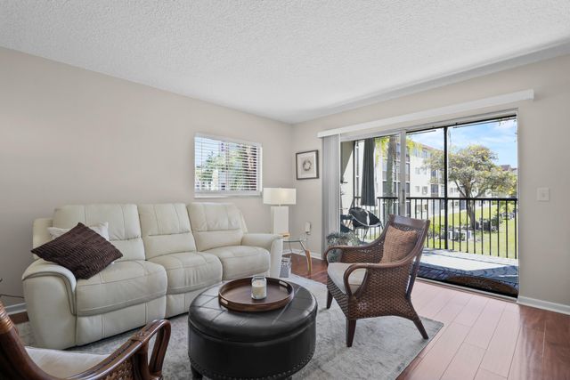 1601 SW 128th Terrace 201a, Pembroke Pines, FL 33027