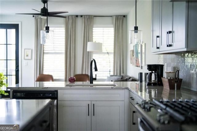 773 Winton Way, Atlanta, GA 30312